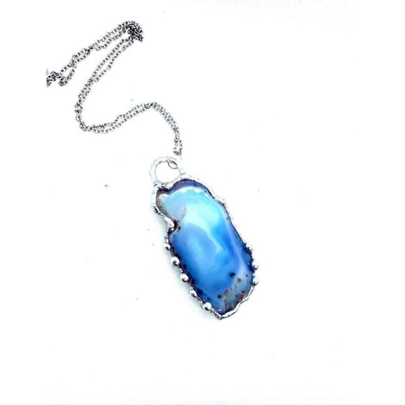 Gothic Blue agate crystal necklace - Picture 9 of 12